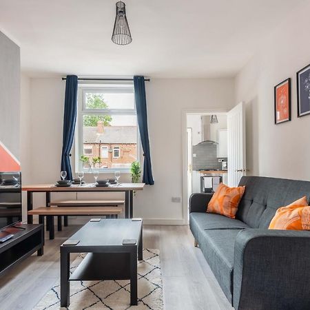 Hopetown Apartment-Modern 1 Bed With Free Parking Normanton  Ngoại thất bức ảnh