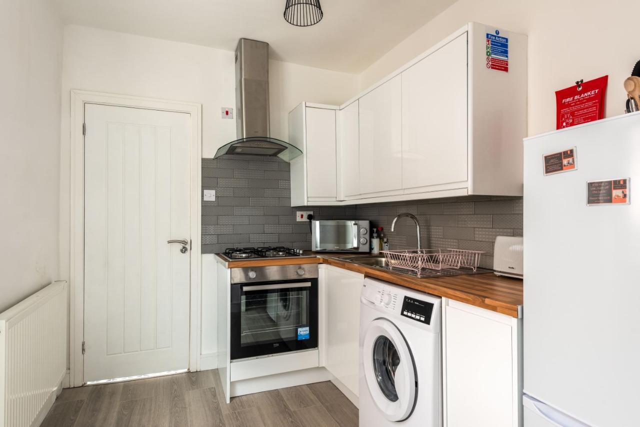 Hopetown Apartment-Modern 1 Bed With Free Parking Normanton  Ngoại thất bức ảnh